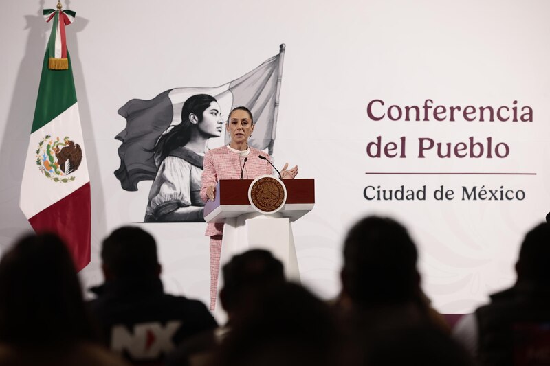 La presidenta de México, Claudia Sheinbaum, consideró que clasificar a los grupos criminales como grupos terroristas, no ayuda al combate del tráfico de drogas