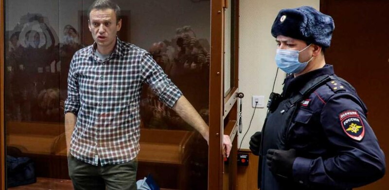 Alexei Navalny, opositor ruso, es trasladado a prisión