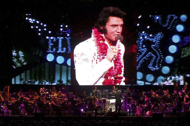 Elvis Presley en concierto