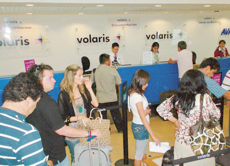 Volaris, mostrador de documentación y venta de boletos