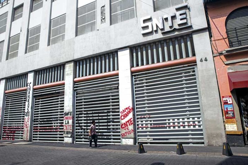 SNTE: Sindicato Nacional de Trabajadores de la Educación