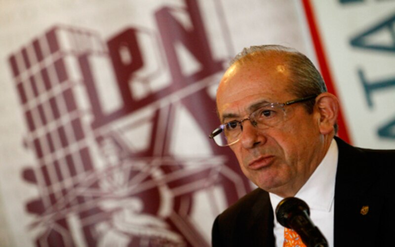 El presidente de la CEOE, Juan Rosell, en una rueda de prensa.