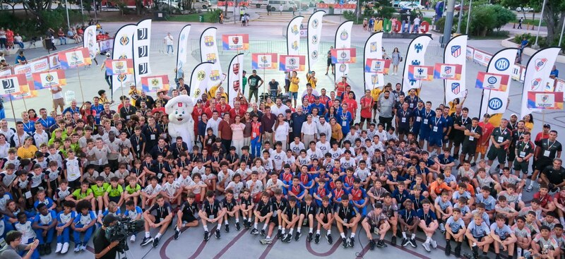 ¡La gran fiesta del fútbol base!