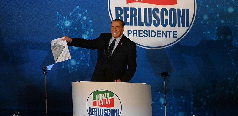 Berlusconi, el líder de Forza Italia, en un mitin político