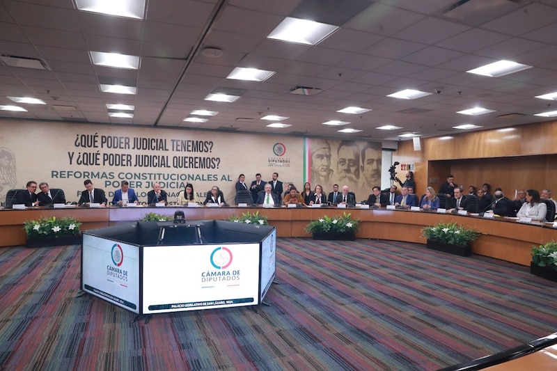 Reunión de diputados mexicanos