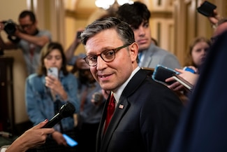 La Cámara Baja aprueba el plan de Trump que endeudará durante años EU a costa de privilegiar a los ricos