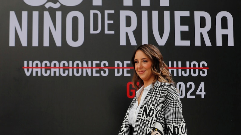 Chiquis Rivera, la hija de Jenni Rivera, se prepara para el lanzamiento de su nuevo disco