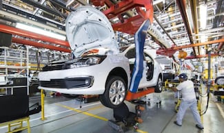 Disminuye 9.20 % exportación interanual de autos ligeros durante junio, reporta Inegi